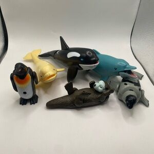 Vintage 2001 K&M 6 Ocean Animals Small Toy Lot Killer Whale, Penguin, Sea Otter